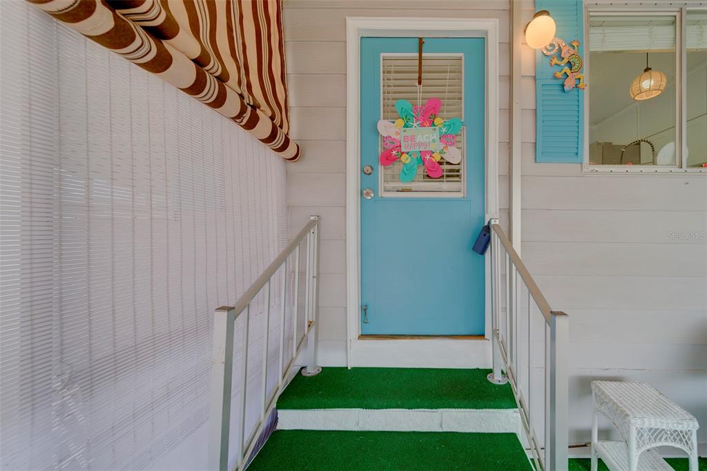 12501 Ulmerton Road, Unit 77 Largo, FL 33774 - Photo 32 of 73 a view of entryway with a front door