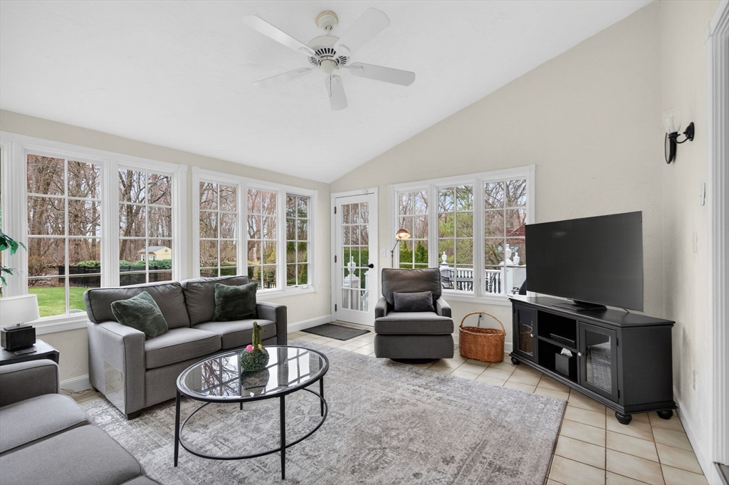 21 Greybirch Road Andover, MA 01810 - Photo 13 of 42