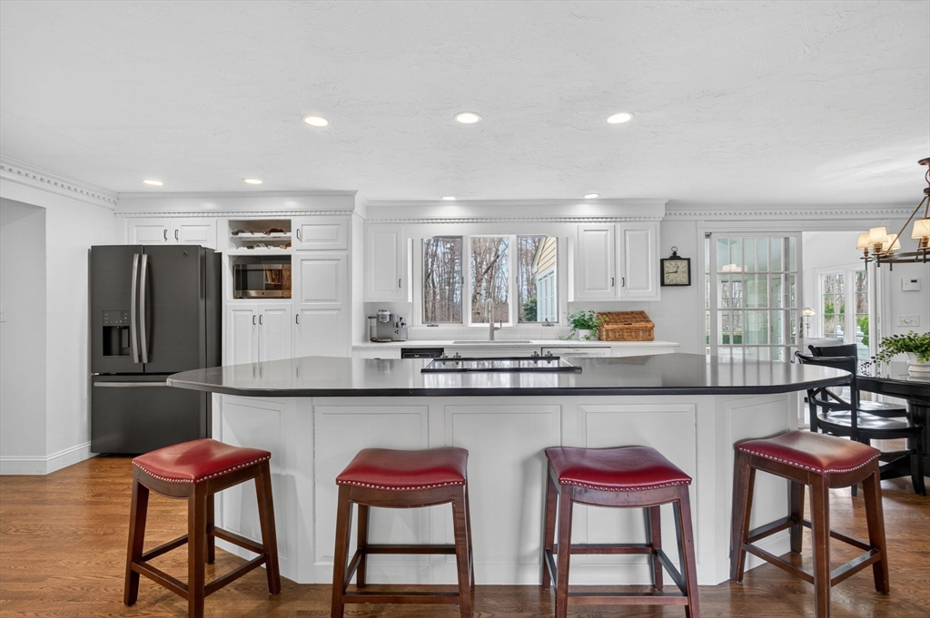 21 Greybirch Road Andover, MA 01810 - Photo 8 of 42