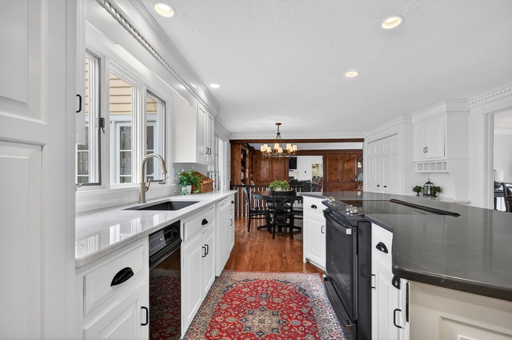 21 Greybirch Road Andover, MA 01810 - Photo 10 of 42