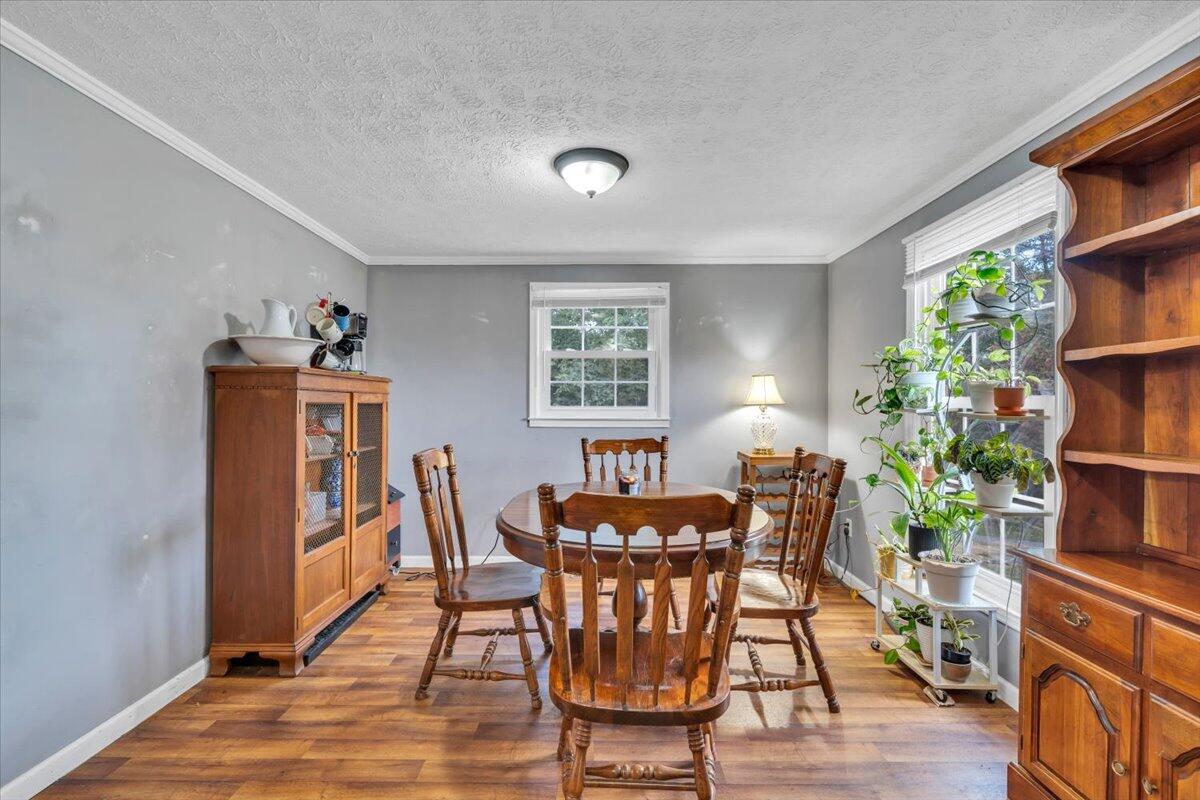 811 Ball Park Road Eagle Rock, VA 24085 - Photo 7 of 51 09-MIB05074