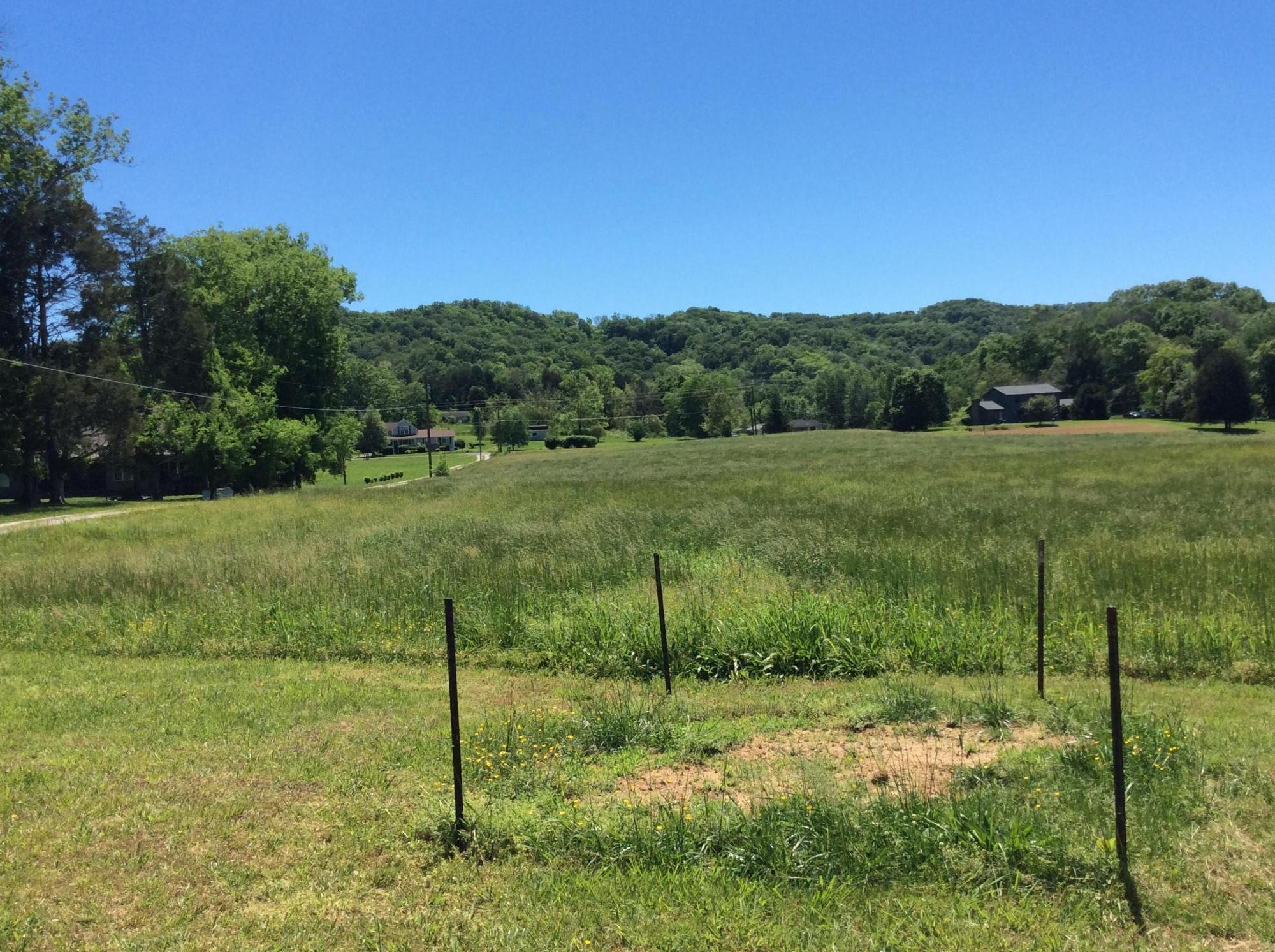 247 Brushy Valley Road Clinton, TN 37716 - Photo 2 of 13 IMG_1107