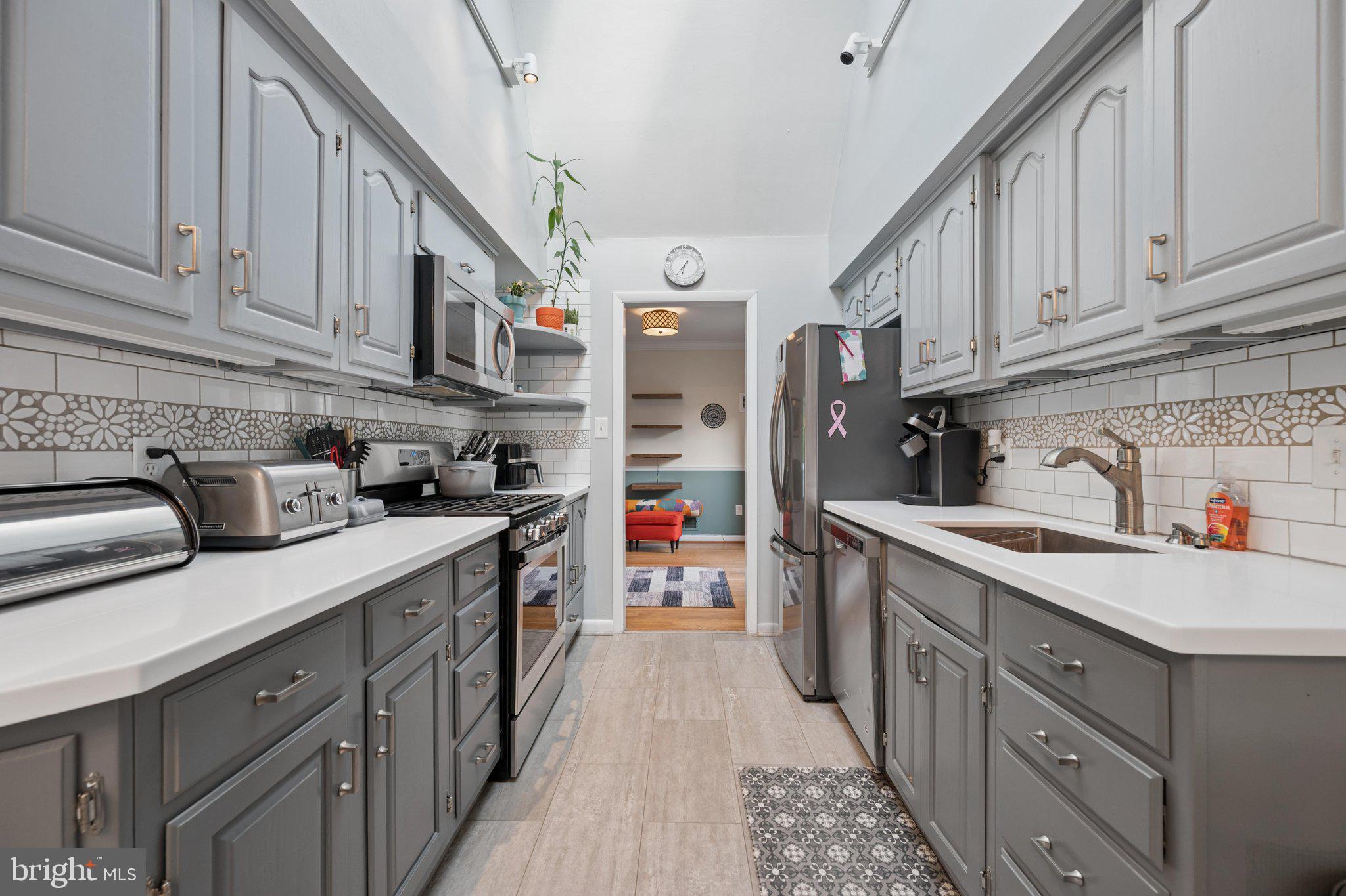 14007 Manorvale Road Rockville, MD 20853 - Photo 6 of 65 Kitchen