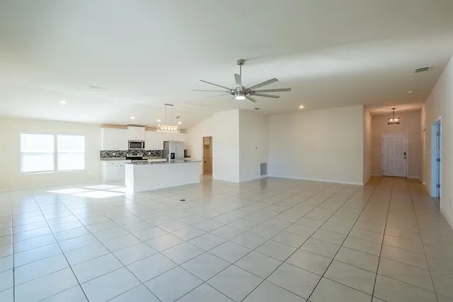 $434,900 | 1 Zinnia Court, Palm Coast, FL 32164