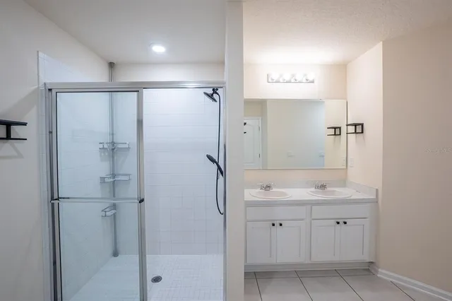 $434,900 | 1 Zinnia Court, Palm Coast, FL 32164