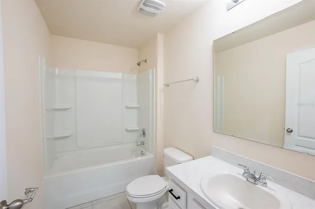 $434,900 | 1 Zinnia Court, Palm Coast, FL 32164