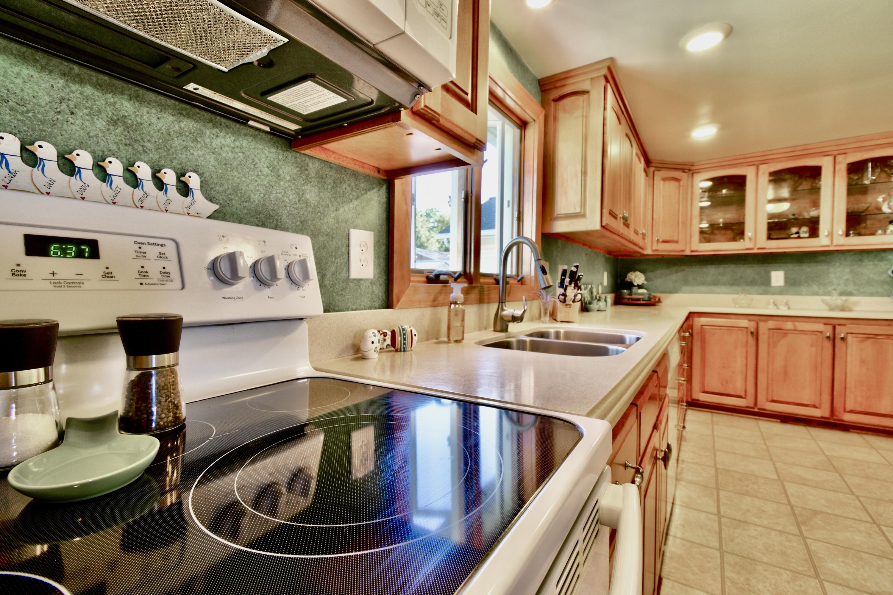 8754 East Monroe Road Wheeler, MI 48662 - Photo 13 of 110 DSC_2750_1_2