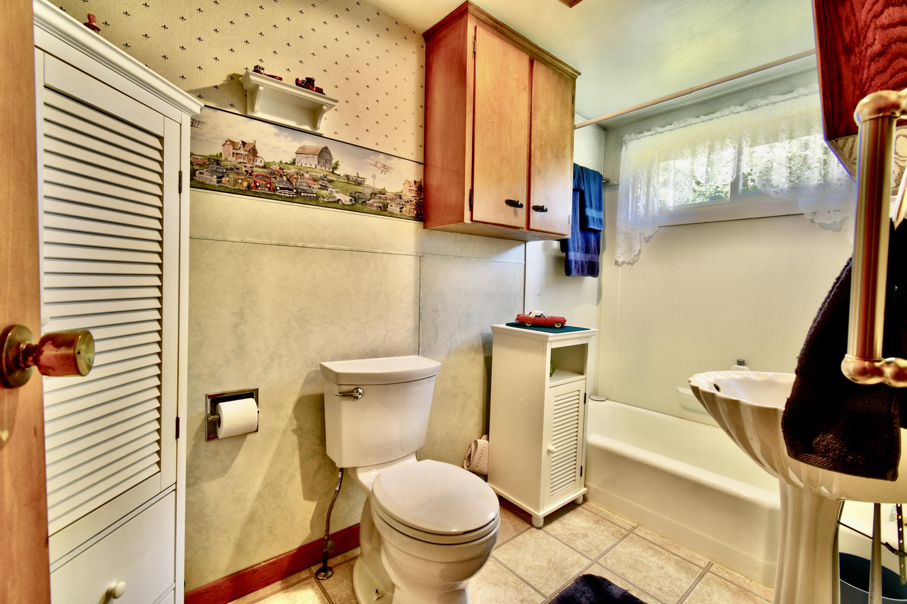 8754 East Monroe Road Wheeler, MI 48662 - Photo 43 of 110 DSC_2759_60_61