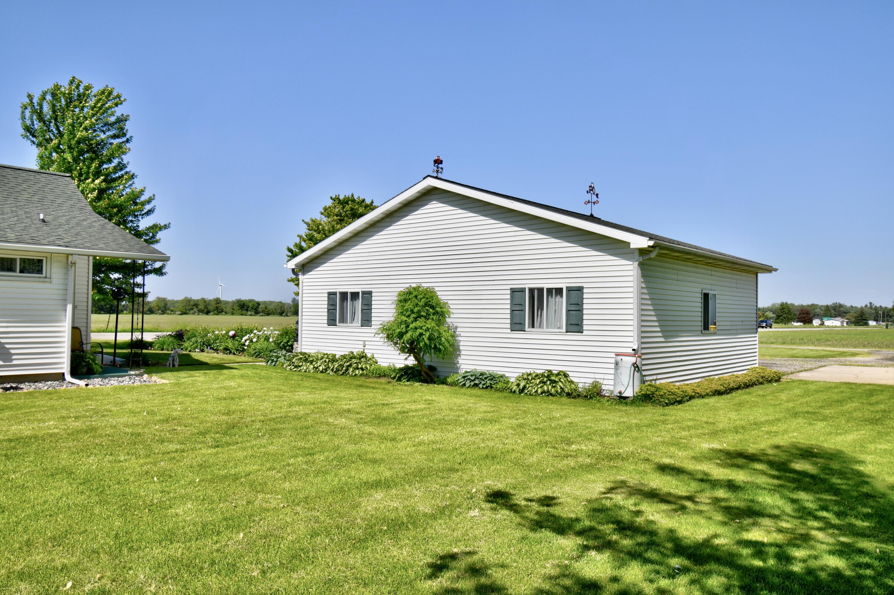 8754 East Monroe Road Wheeler, MI 48662 - Photo 55 of 110 DSC_2285_6_7