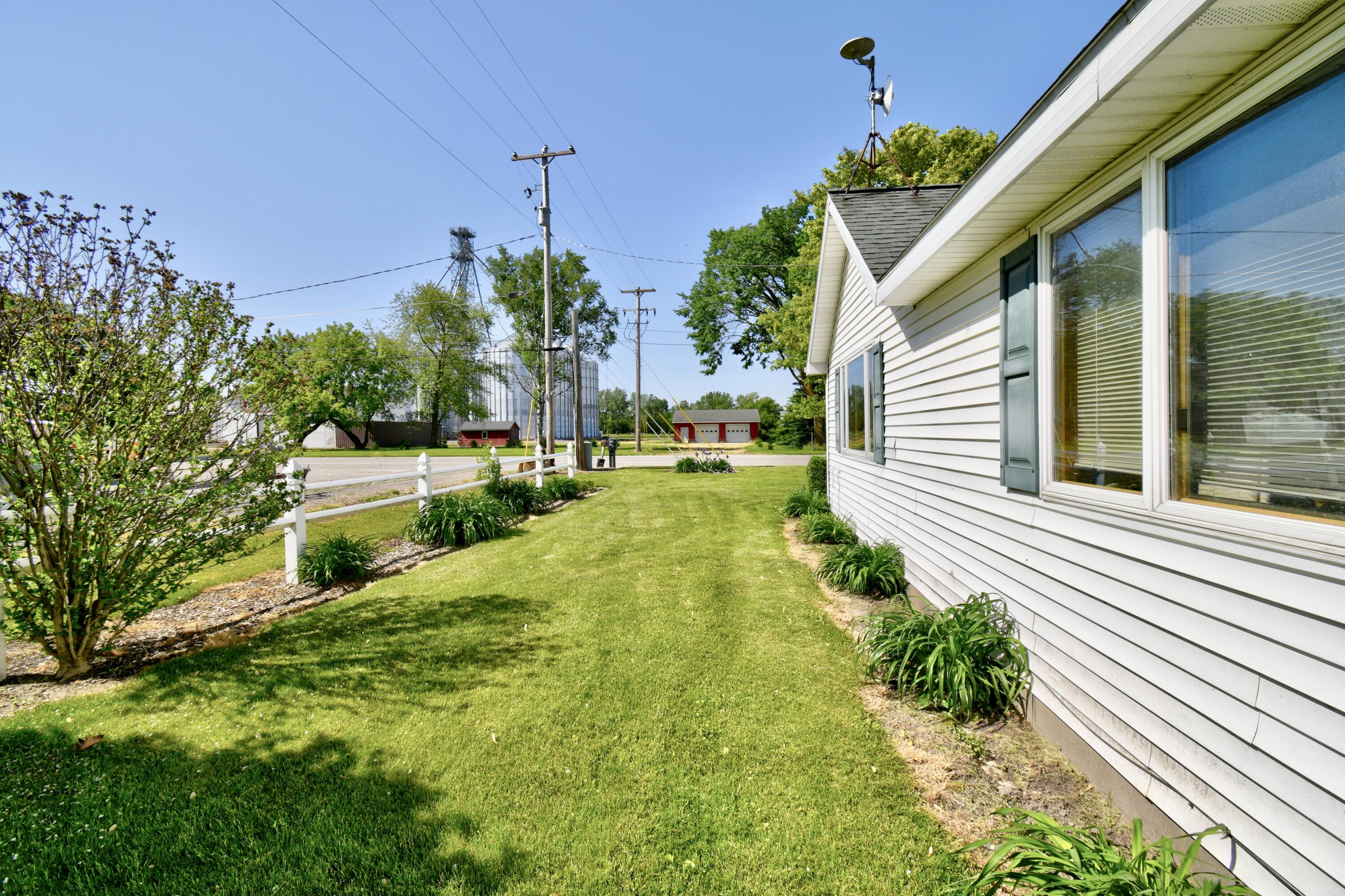 8754 East Monroe Road Wheeler, MI 48662 - Photo 77 of 110 DSC_2303_4_5