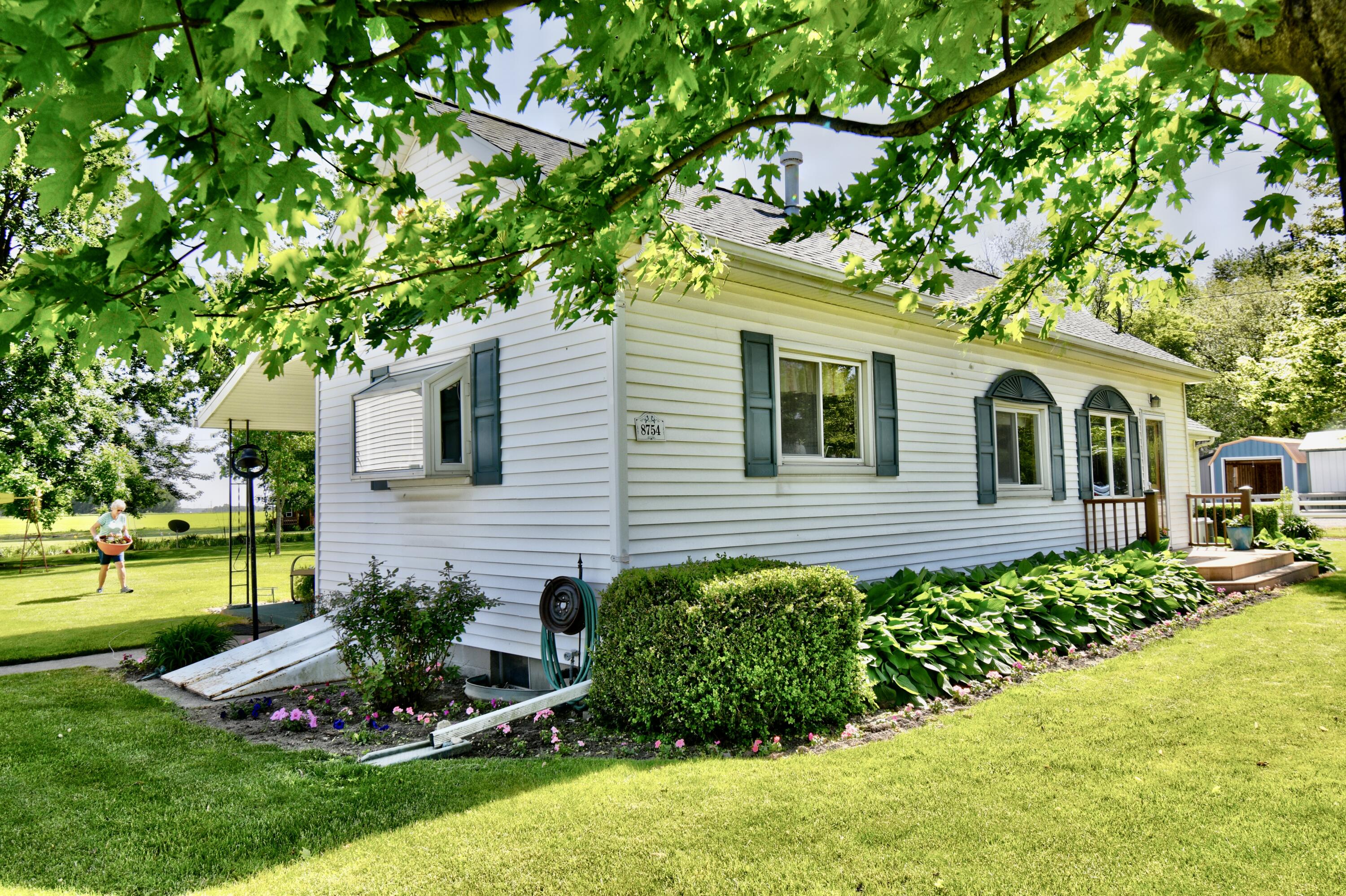 8754 East Monroe Road Wheeler, MI 48662 - Photo 80 of 110 DSC_2339_40_41