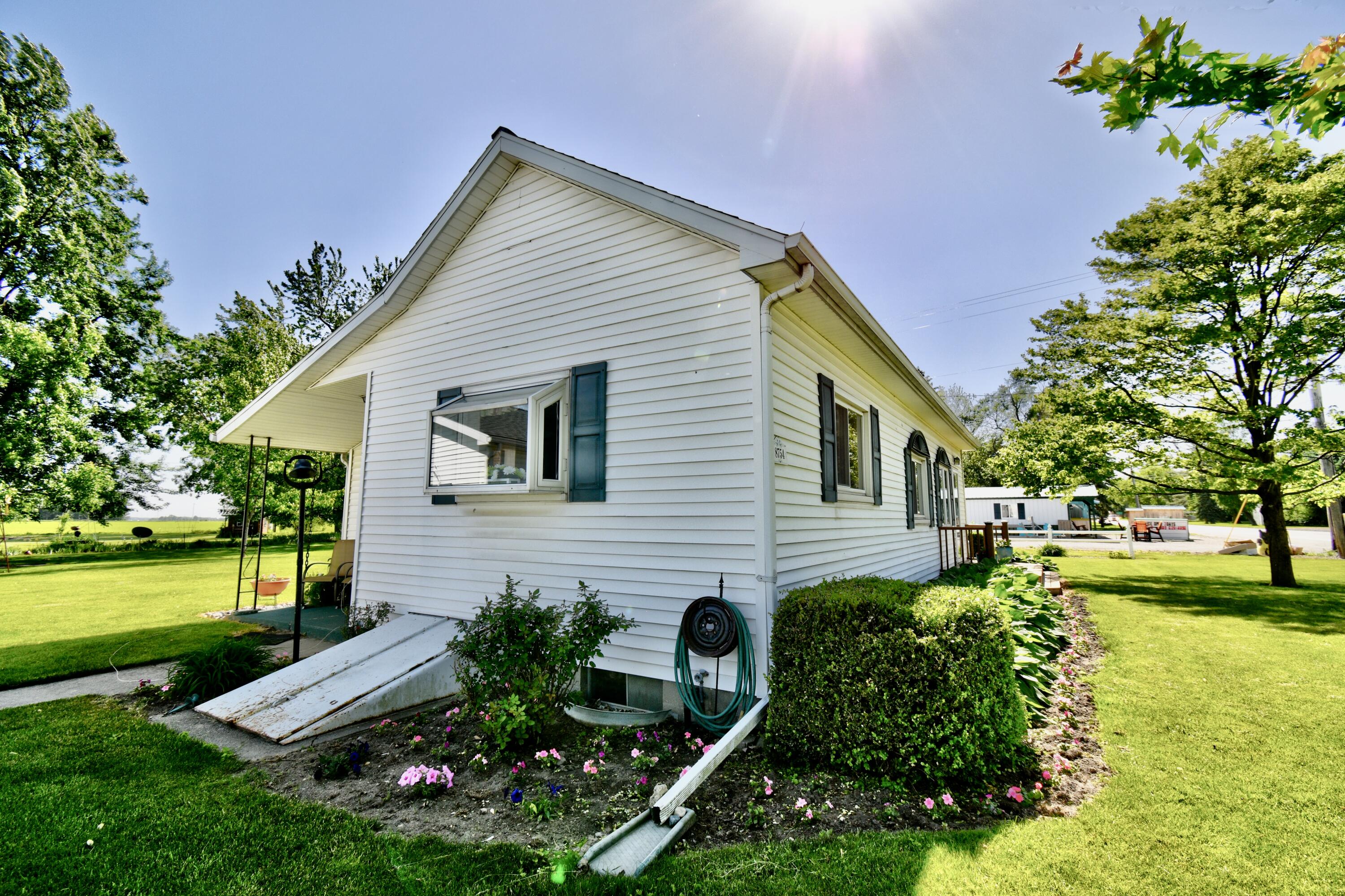 8754 East Monroe Road Wheeler, MI 48662 - Photo 81 of 110 DSC_2348_49_50