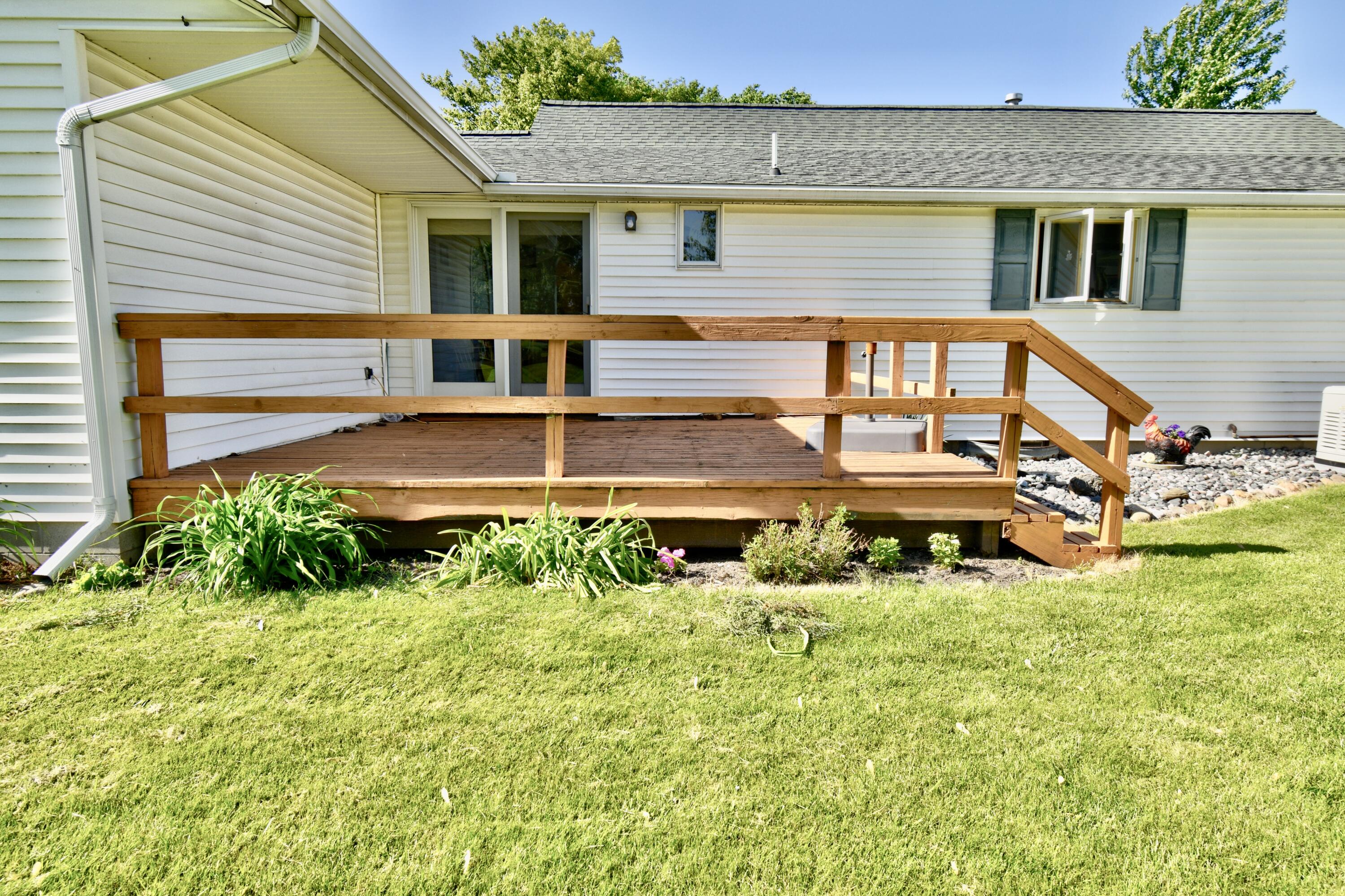 8754 East Monroe Road Wheeler, MI 48662 - Photo 84 of 110 DSC_2528_29_30