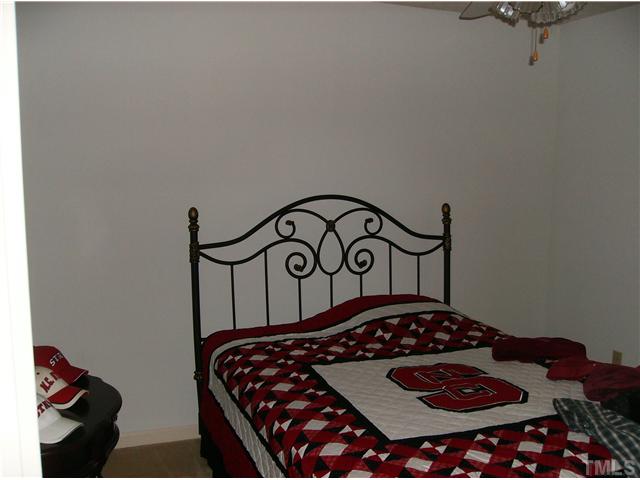 207 Steve Long Road Roxboro, NC 27574 - Photo 12 of 15 Gallery Image 12