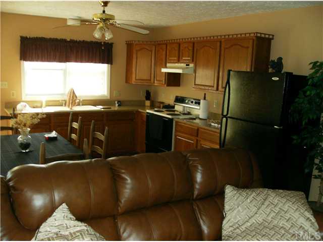 207 Steve Long Road Roxboro, NC 27574 - Photo 8 of 15 Gallery Image 8
