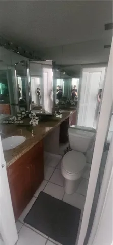 $1,800 | 1985 South Ocean Drive, Unit 2N, Hallandale Beach, FL 33009