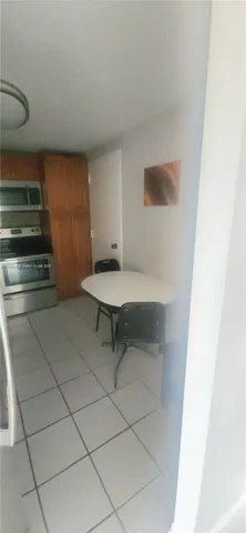 $1,800 | 1985 South Ocean Drive, Unit 2N, Hallandale Beach, FL 33009