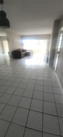 $1,800 | 1985 South Ocean Drive, Unit 2N, Hallandale Beach, FL 33009