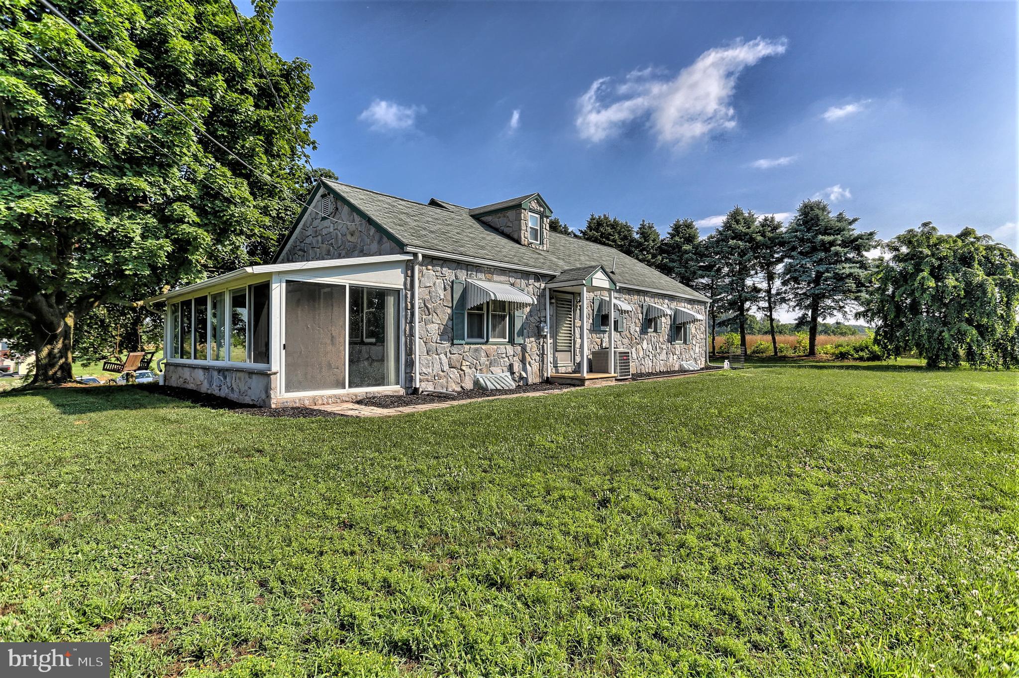 156 Big Mt Road Thomasville, PA 17364 - Photo 2 of 42 Gallery Image 2