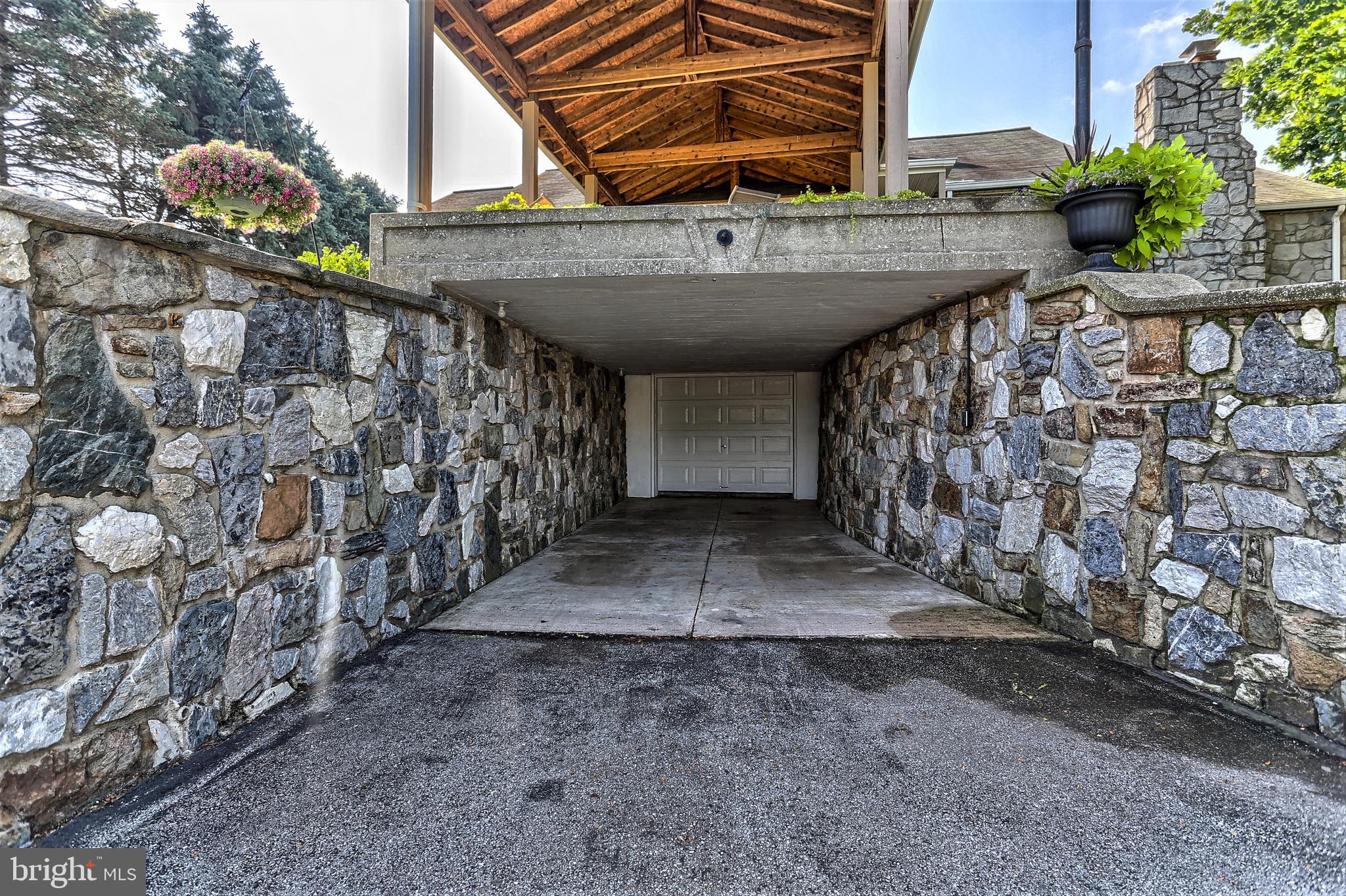 156 Big Mt Road Thomasville, PA 17364 - Photo 38 of 42 Gallery Image 38