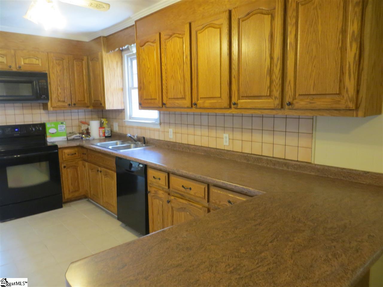 121 Riverside Drive Piedmont, SC 29673 - Photo 2 of 22 Gallery Image 2