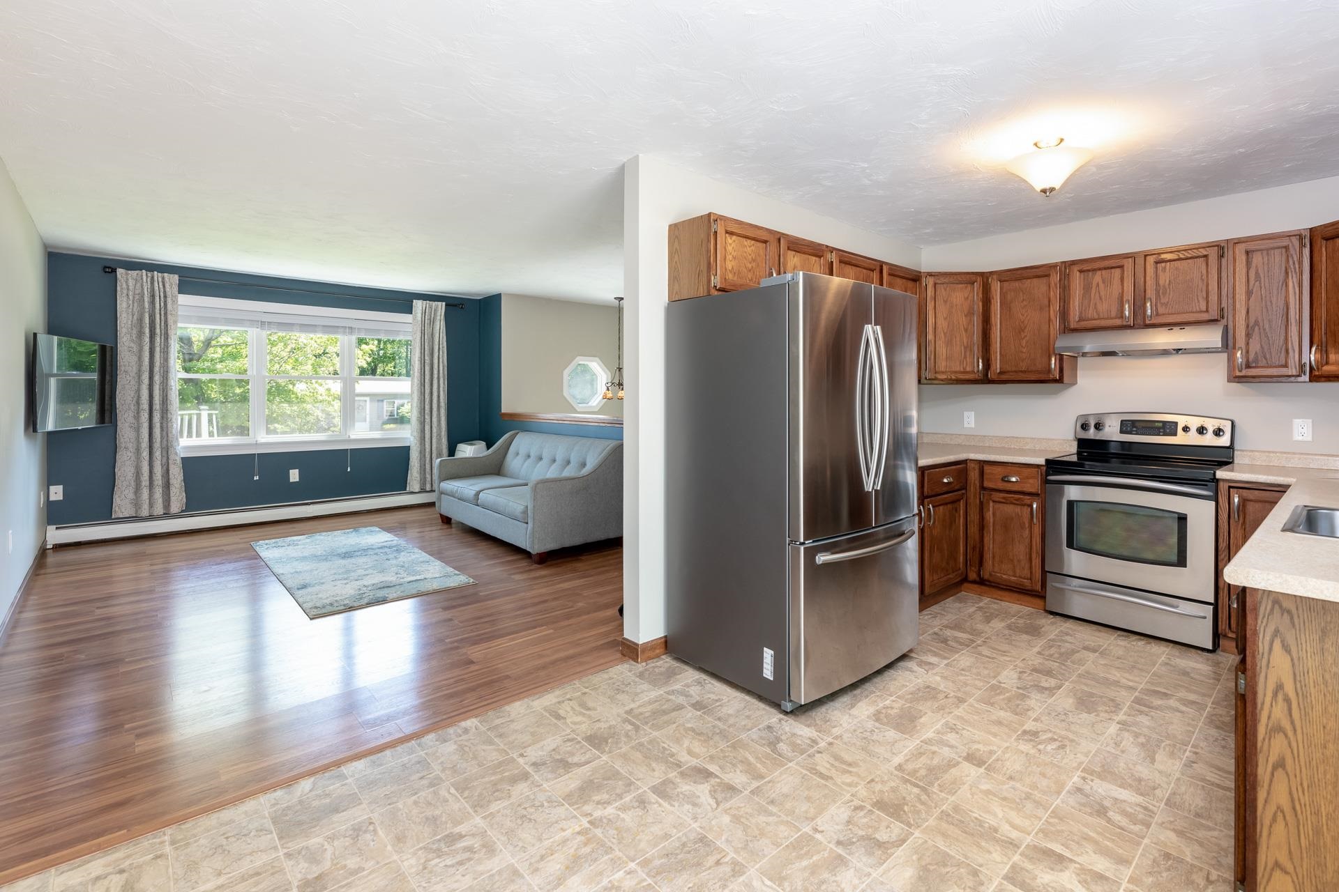 134 North Street Laconia, NH 03246 - Photo 11 of 38