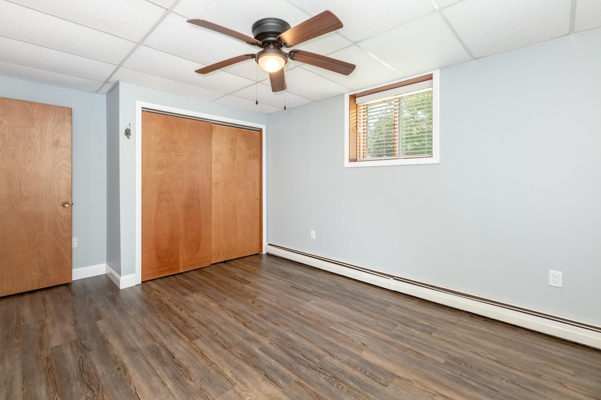 134 North Street Laconia, NH 03246 - Photo 21 of 38