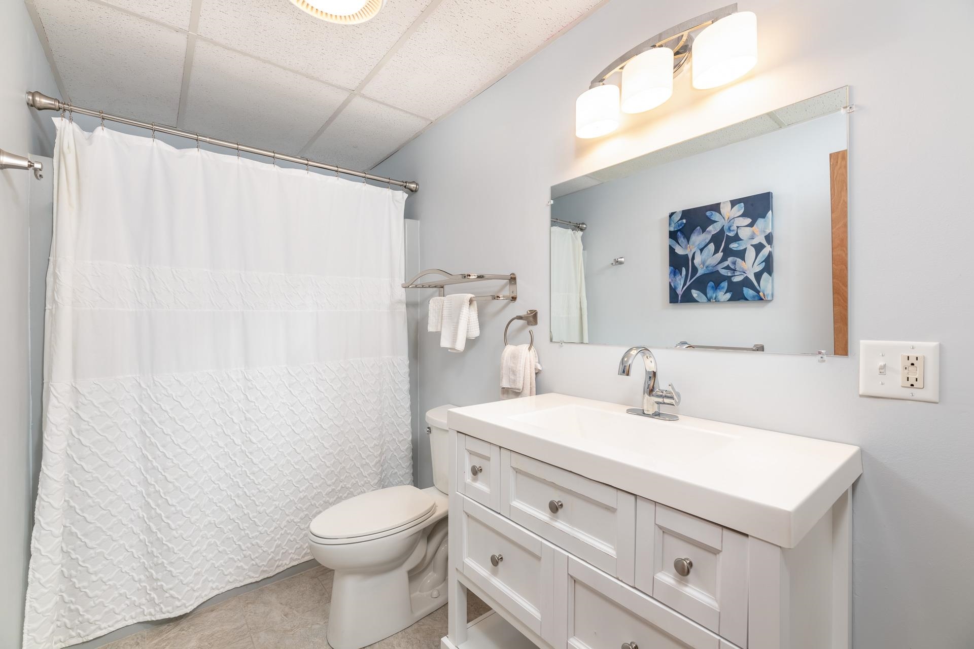 134 North Street Laconia, NH 03246 - Photo 23 of 38