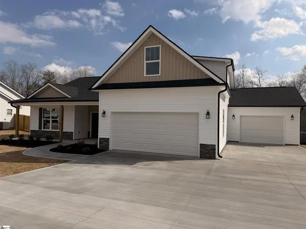 $471,000 | 209 Old Glory Court, Liberty, SC 29657