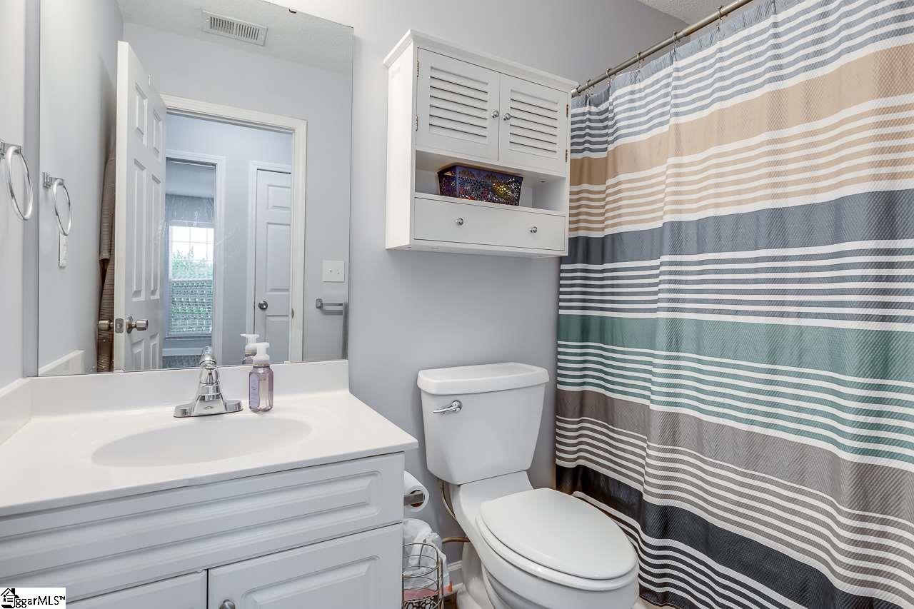 373 Berry Road Taylors, SC 29687 - Photo 14 of 26 Gallery Image 14