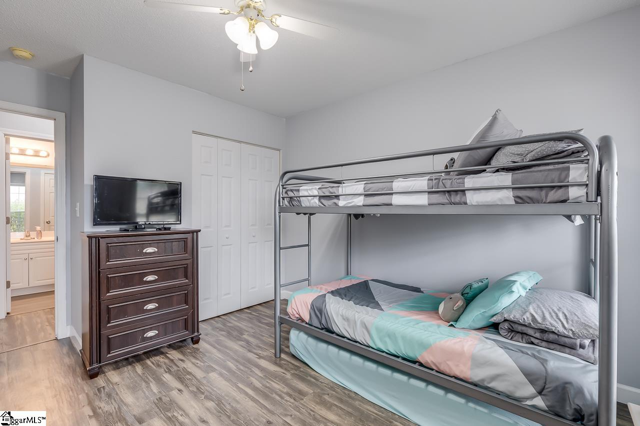 373 Berry Road Taylors, SC 29687 - Photo 16 of 26 Gallery Image 16