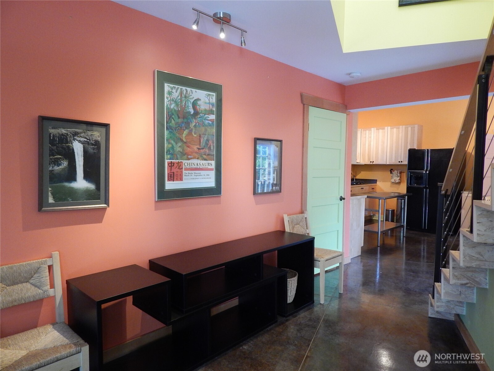 7321 35th Avenue Southwest Seattle, WA 98126 - Photo 5 of 35