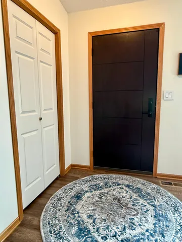 $325,000 | 125 Meadow Lane, New London, MN 56273