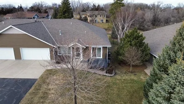 $325,000 | 125 Meadow Lane, New London, MN 56273