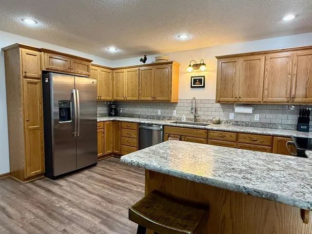 $325,000 | 125 Meadow Lane, New London, MN 56273