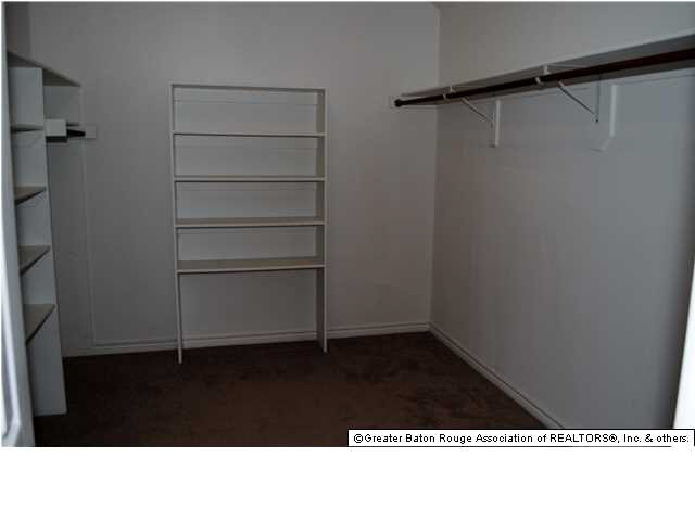 1959 Hunters Ridge Drive Baton Rouge, LA 70816 - Photo 11 of 15 Gallery Image 11