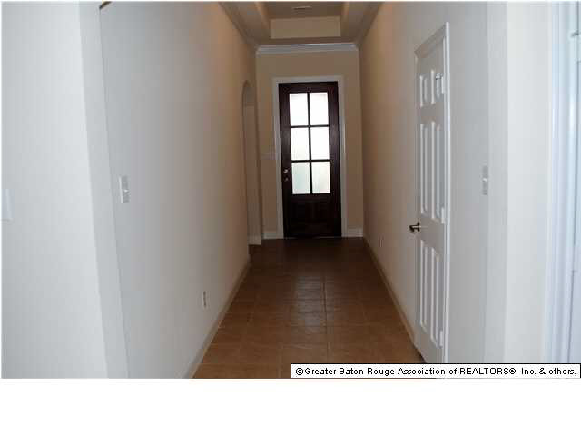 1959 Hunters Ridge Drive Baton Rouge, LA 70816 - Photo 3 of 15 Gallery Image 3