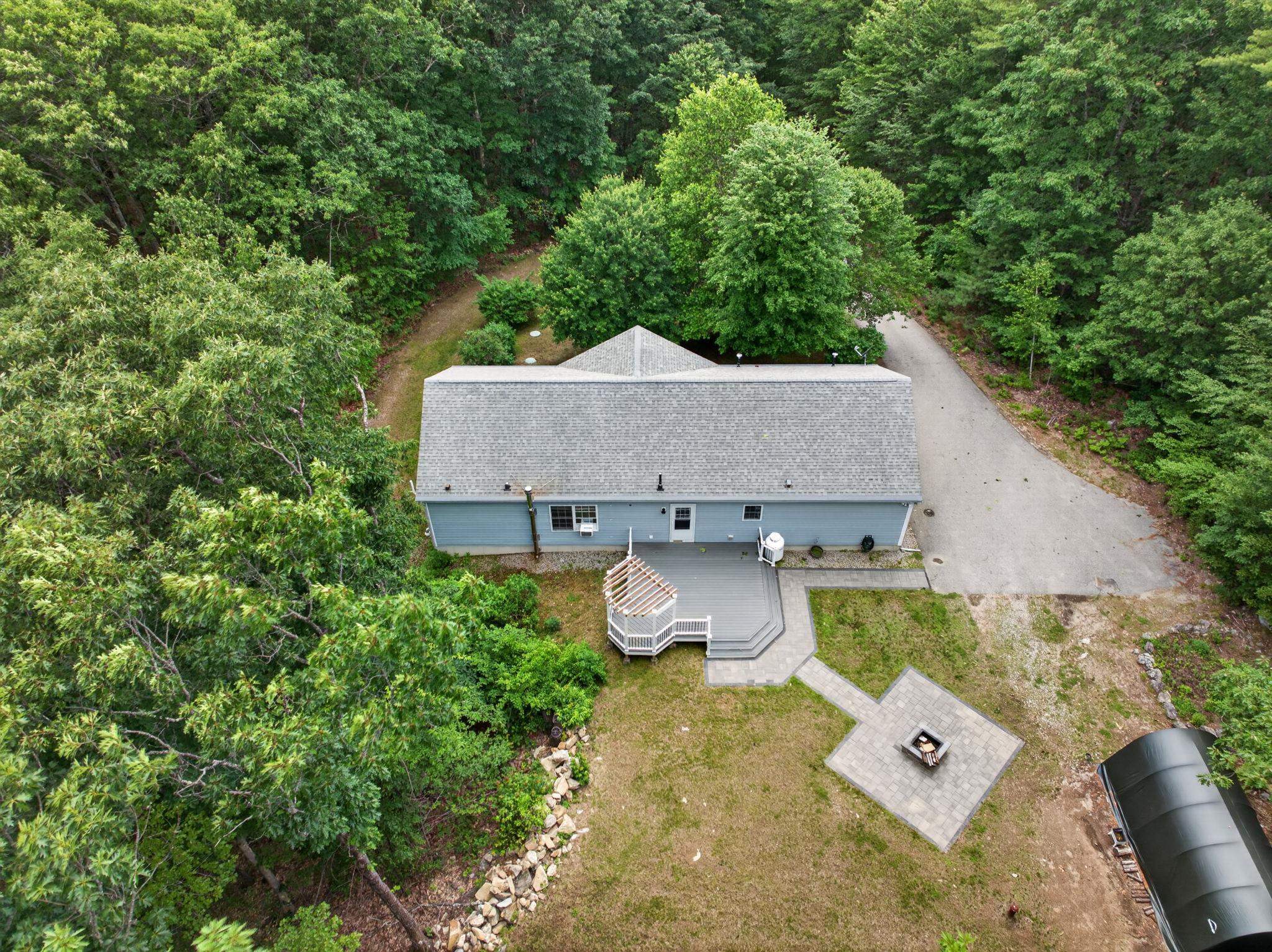 148 Old Wolfeboro Road Alton, NH 03809 - Photo 1 of 49