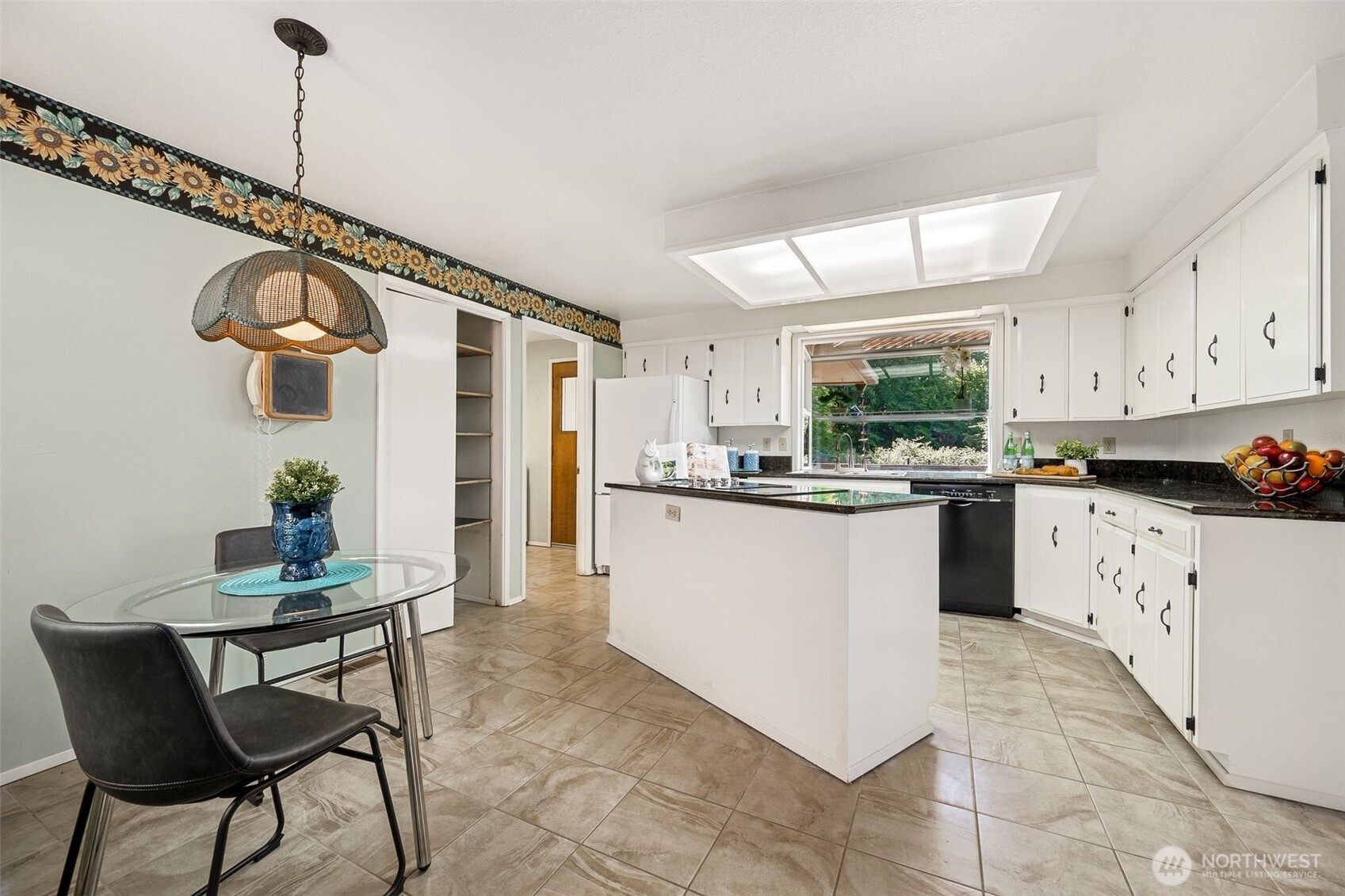 5415 Johnson Point Road Northeast Olympia, WA 98516 - Photo 16 of 40