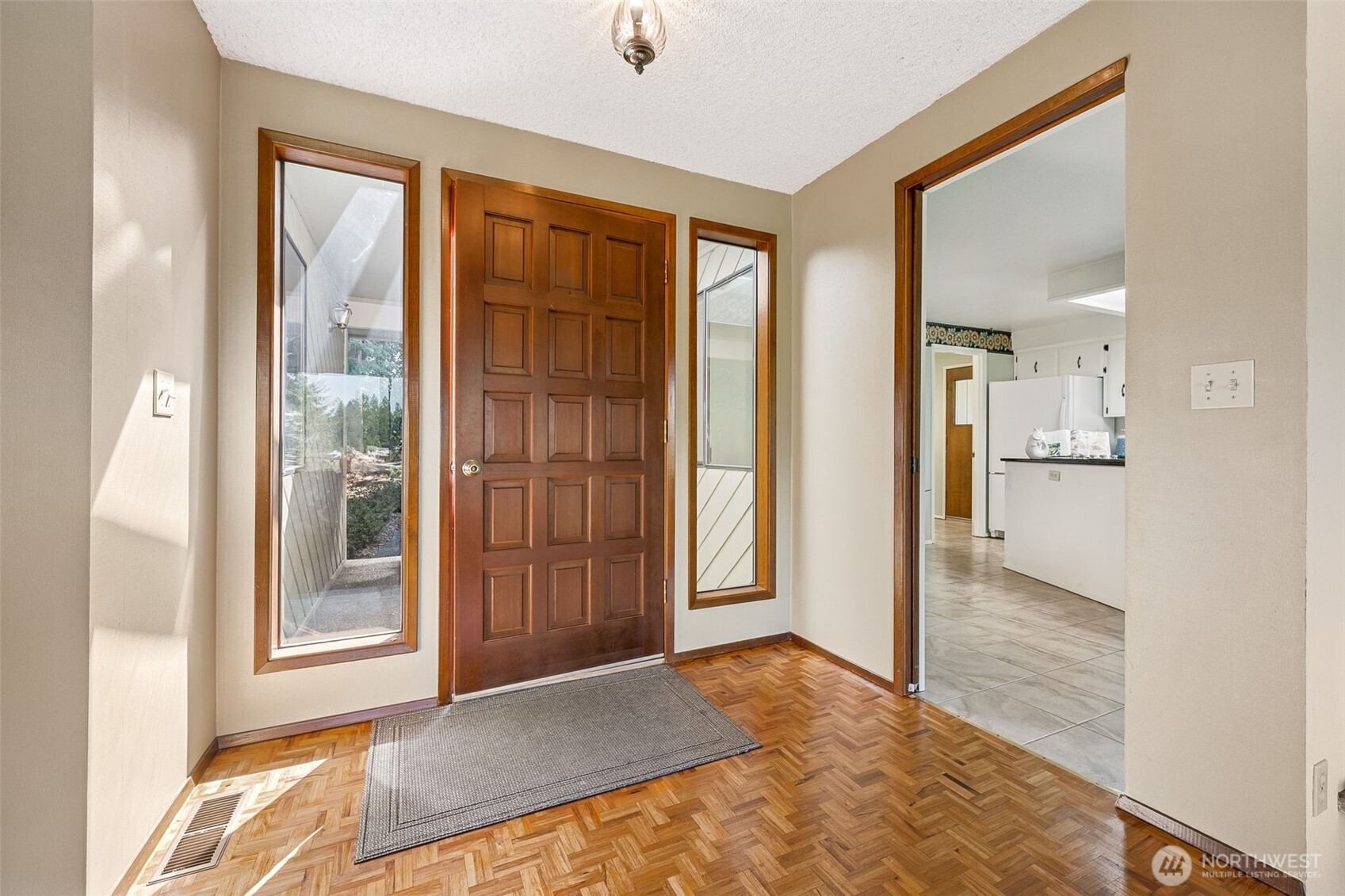 5415 Johnson Point Road Northeast Olympia, WA 98516 - Photo 8 of 40