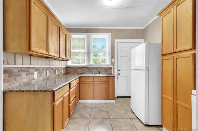 $208,000 | 643 11th Street, Lake Charles, LA 70601