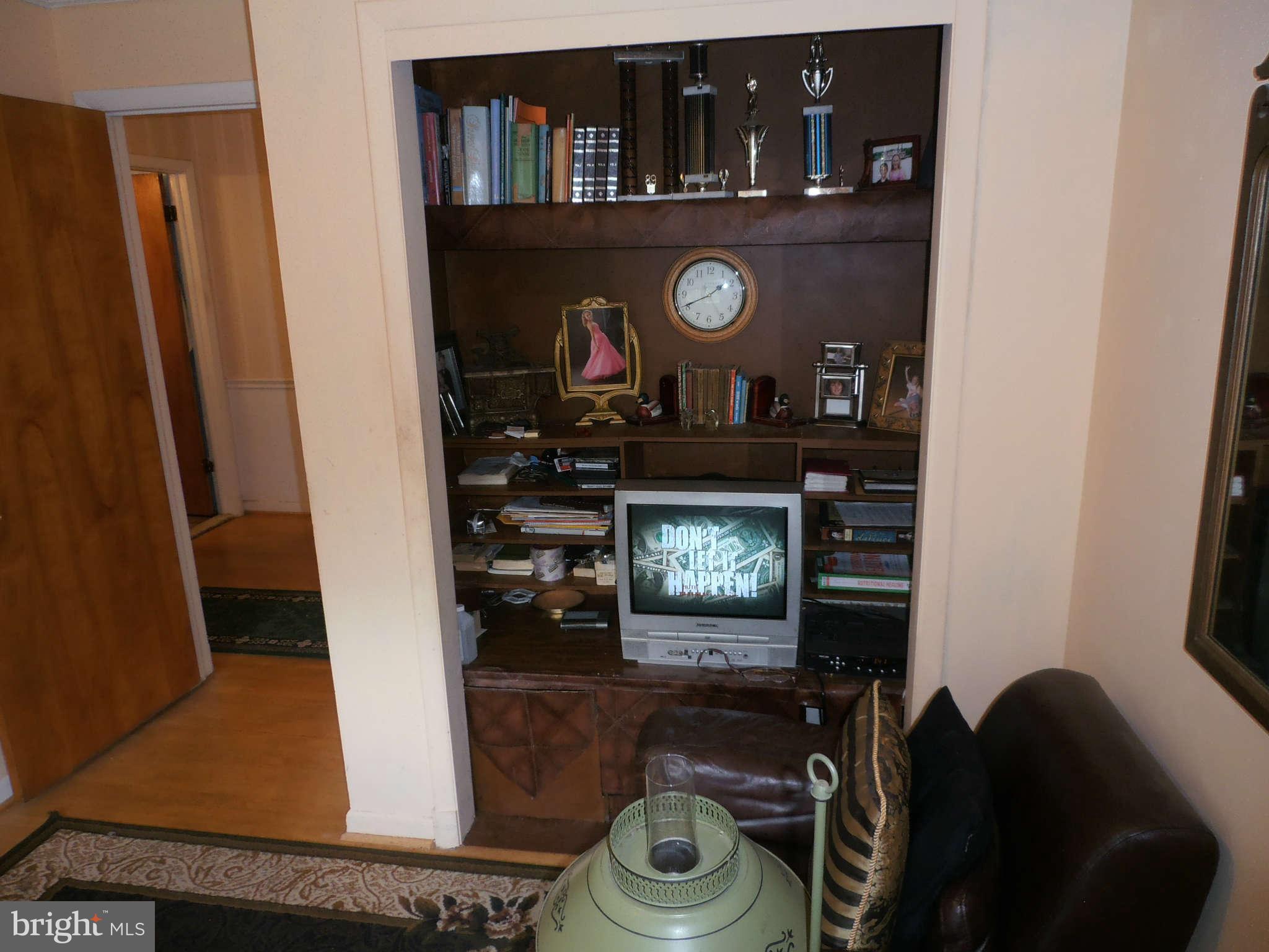 21311 Clarksburg Road Boyds, MD 20841 - Photo 25 of 26 Bedroom