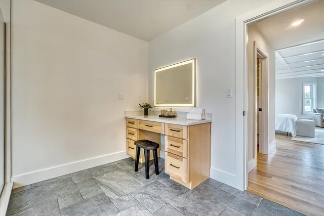 $1,850,000 | 6 Callahan Drive, Woburn, MA 01801