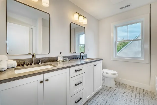 $1,850,000 | 6 Callahan Drive, Woburn, MA 01801