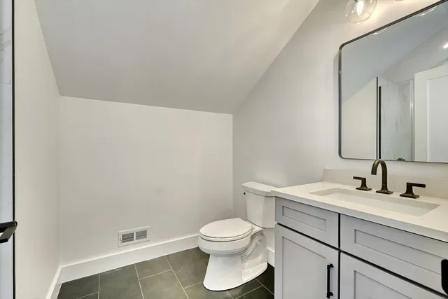 $1,850,000 | 6 Callahan Drive, Woburn, MA 01801