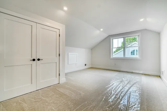 $1,850,000 | 6 Callahan Drive, Woburn, MA 01801