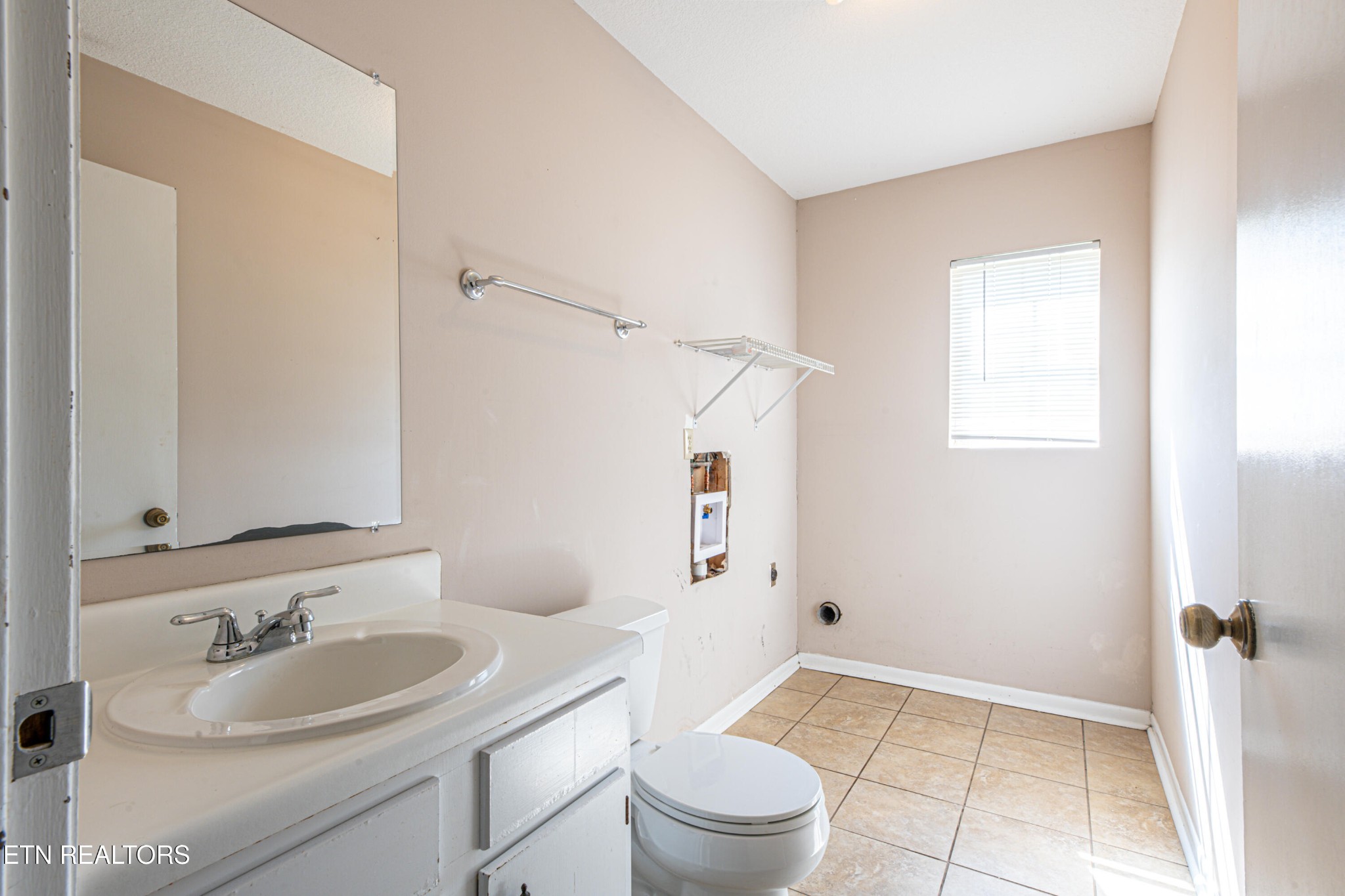 2313 Bishops Bridge Road Knoxville, TN 37922 - Photo 21 of 26 Gallery Image 21