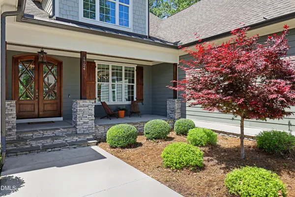 $1,200,000 | 1724 River Bend Lane, Raleigh, NC 27610