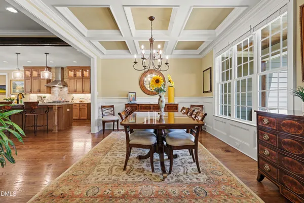 $1,200,000 | 1724 River Bend Lane, Raleigh, NC 27610