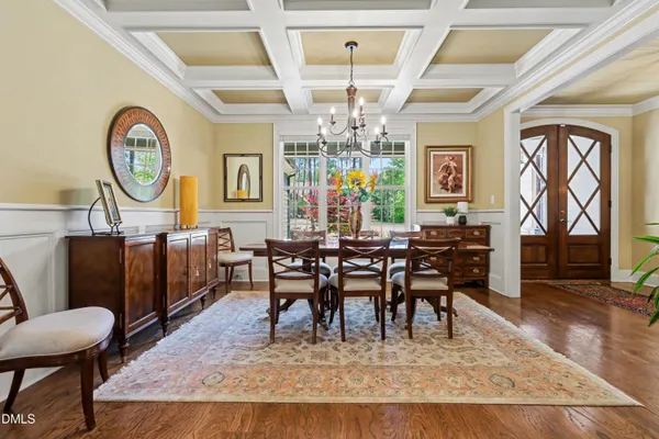 $1,200,000 | 1724 River Bend Lane, Raleigh, NC 27610